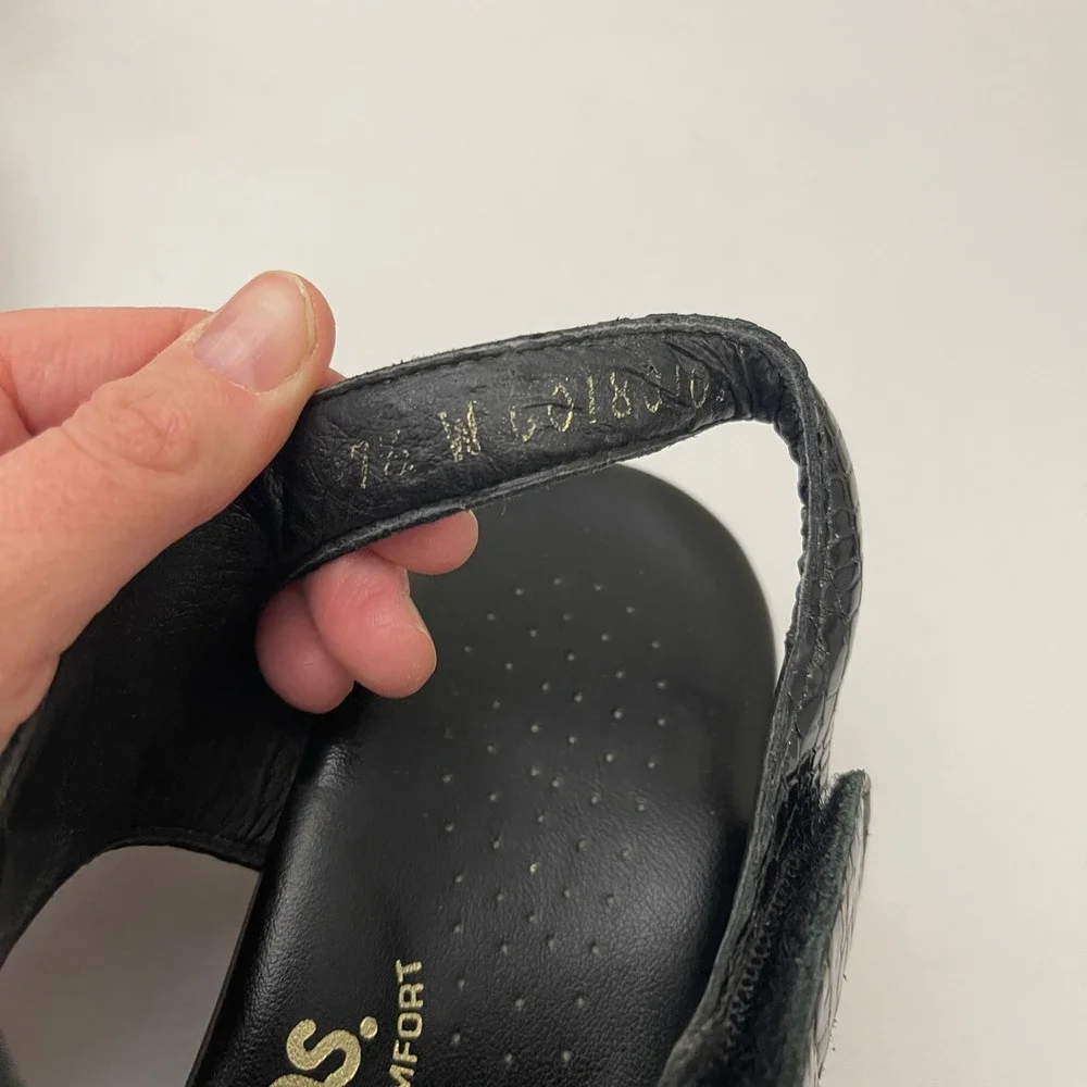 SAS Suntimer 7.5W‎ Black Croc Embossed Slingback Comfort Block Heel Sandals